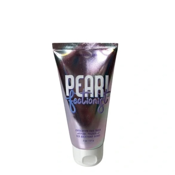 Perfectly Posh❣️SALE❣️$10~PEARLfectionest~exfoliating face mask~New and Sealed - Picture 3 of 5